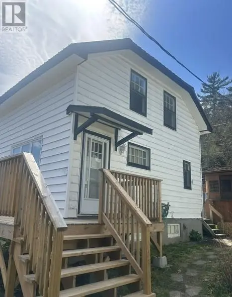 Detached at 1021 Crescent Street Unit# B, Willisville