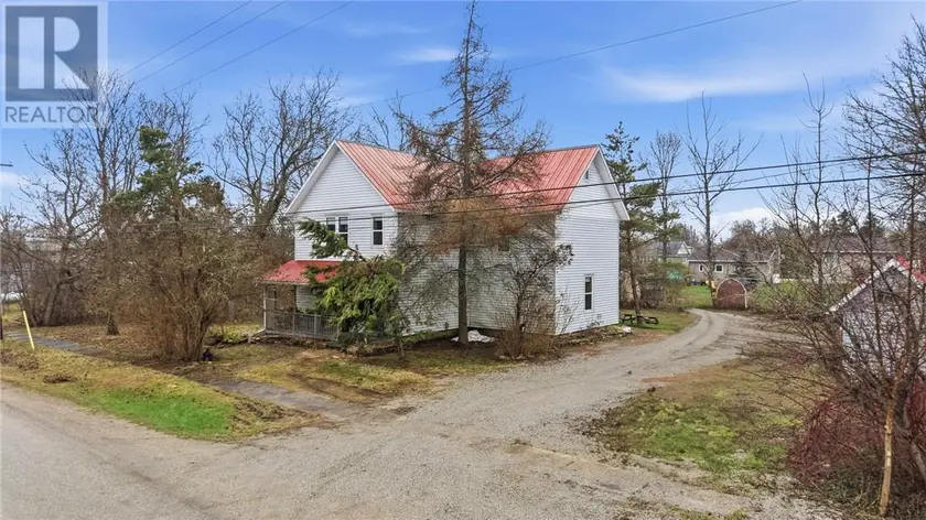 Multiplex at 75 Wellington Street, Manitowaning