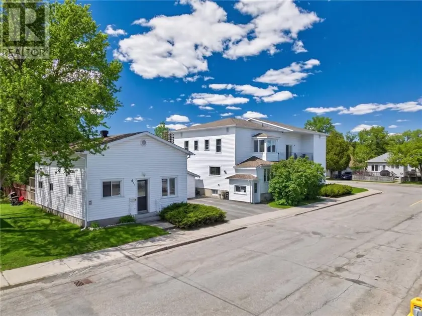 Multiplex at 611-619 Laforest Avenue, Sudbury