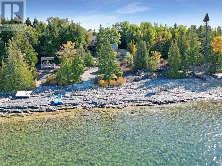 Detached at 2258 B Highway 540, Little Current
