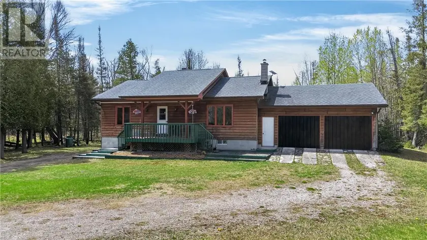 Detached at 76 Lilly Crescent, Kagawong, Manitoulin Island
