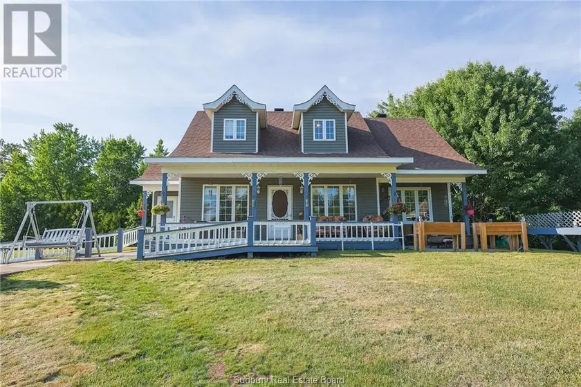 Detached at 4979 Nickel Offset Road, Chelmsford