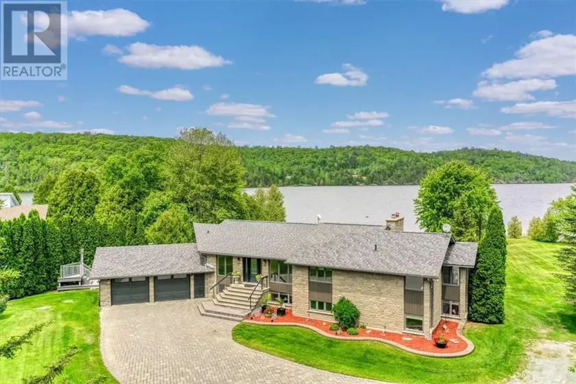 Detached at 176 Wuorinen Road, Lively