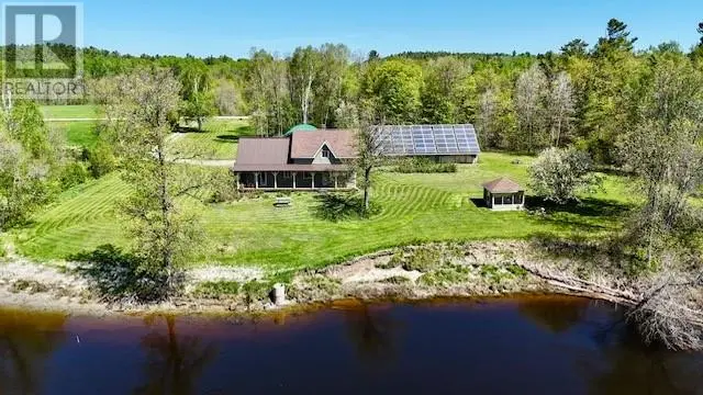 Detached at 760 River Rd, Massey