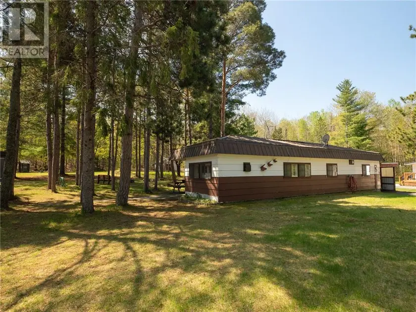 Detached at 15769 Highway 540, Evansville