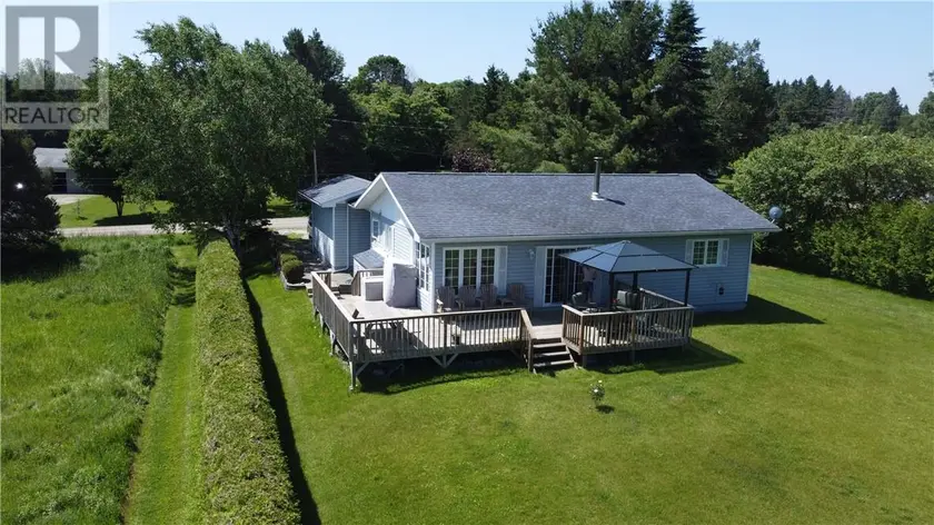Detached at 12 Islandview, Mindemoya