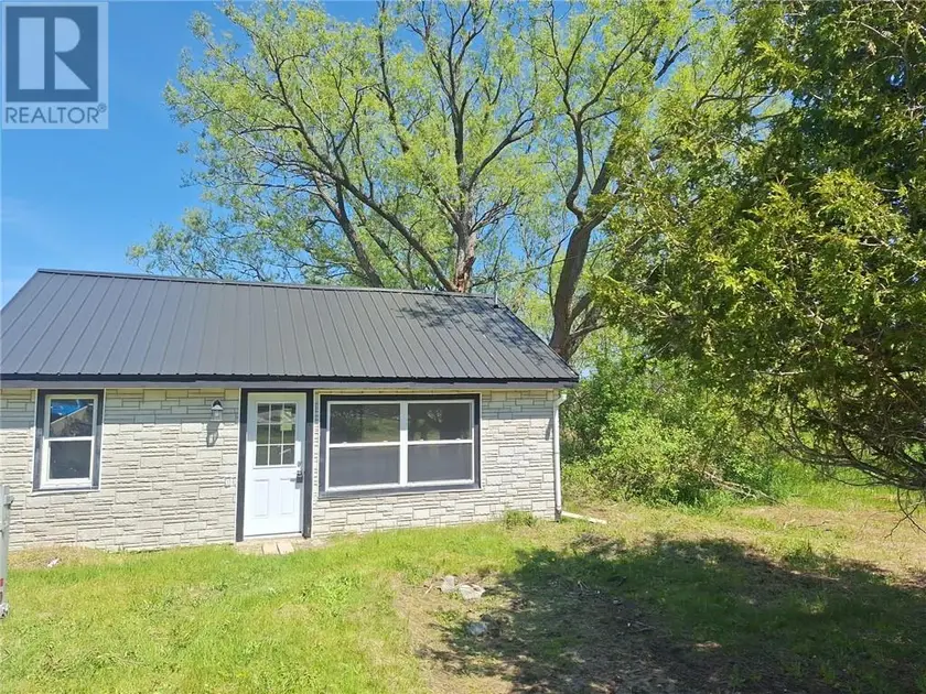 Detached at 308 Highway 540, Little Current