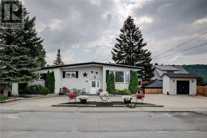 Detached at 35 CEDAR Street, Levack