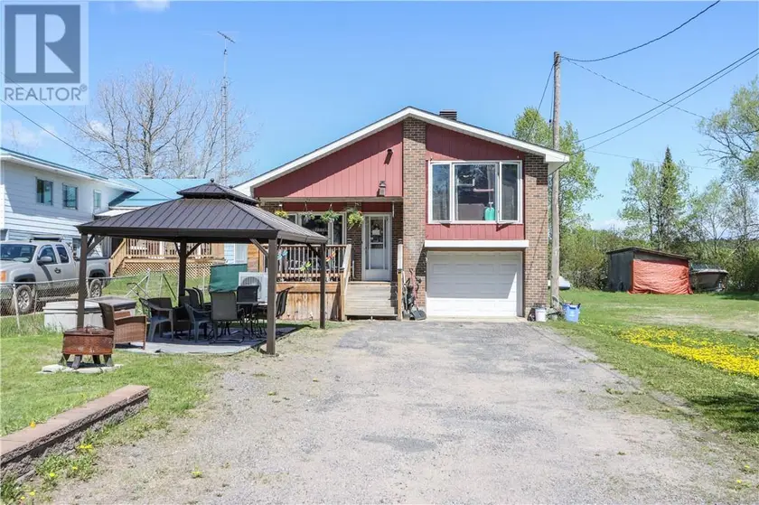 Detached at 22 Trunk Road, Spanish