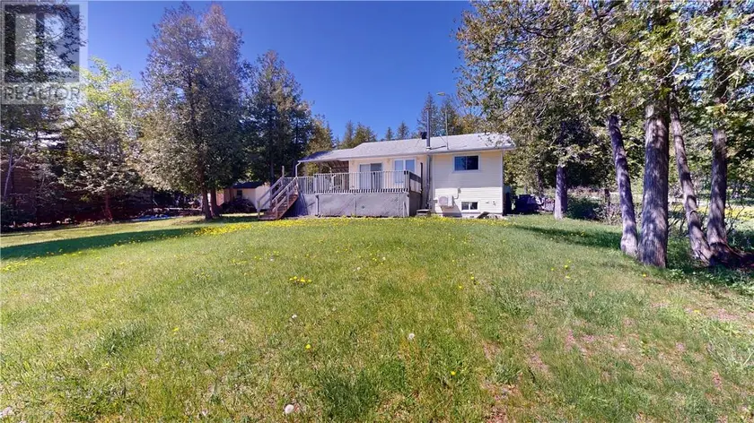 Detached at 1028 Bay Estates, Nemi
