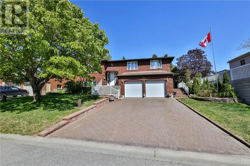 Detached at 1800 Gemini Crescent, Sudbury