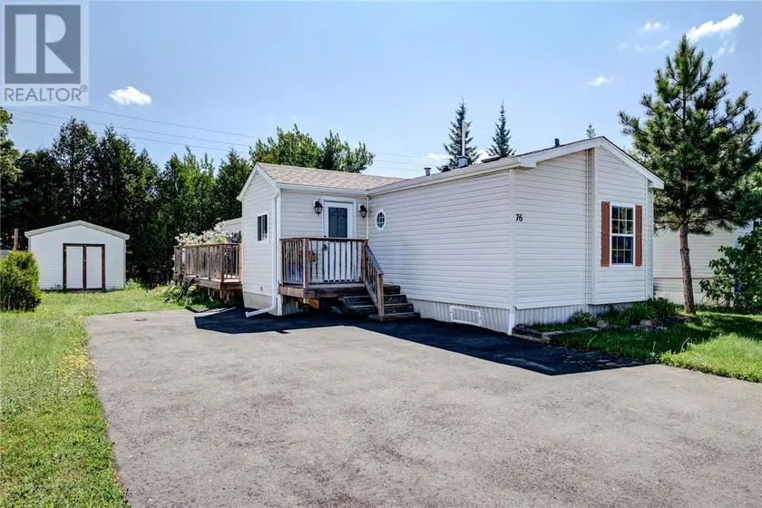 Detached at 76 Corbin Avenue, Wahnapitae