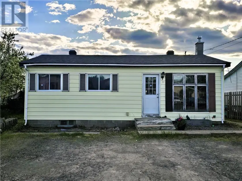 Detached at 11 Frank Street, Capreol
