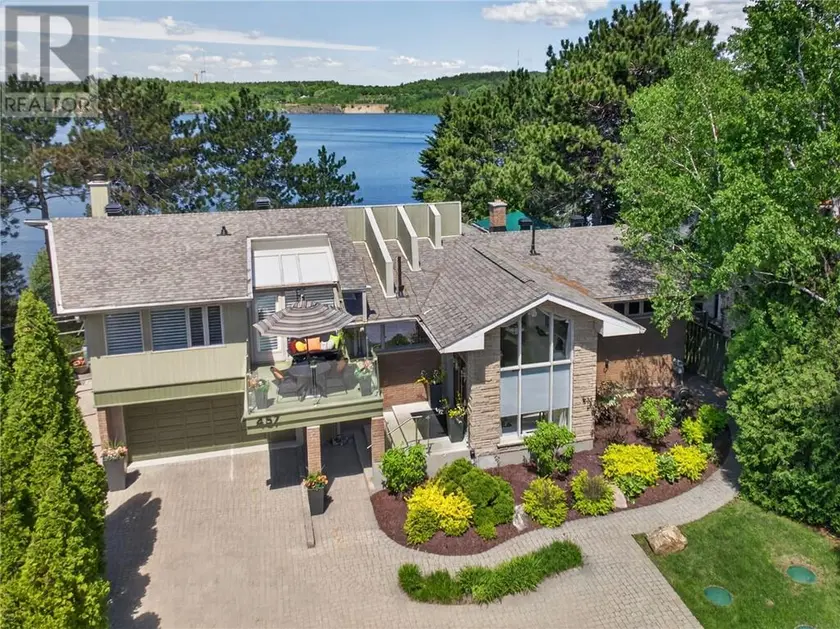 Detached at 457 Lake Point Court, Sudbury