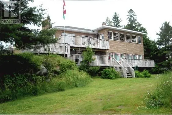 Detached at 332F Amateewakea River Road, French River
