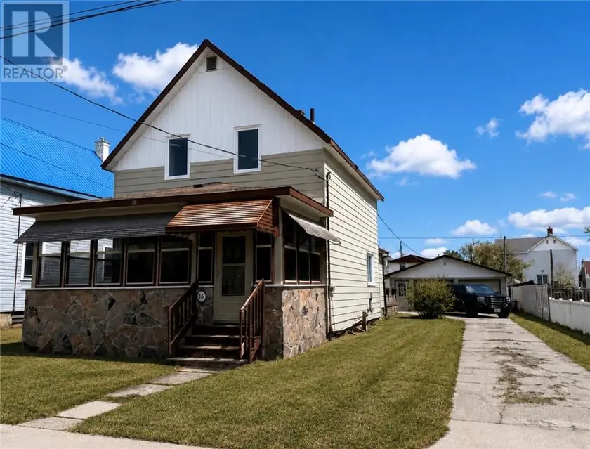 Detached at 16 Lorne Street S, Chapleau