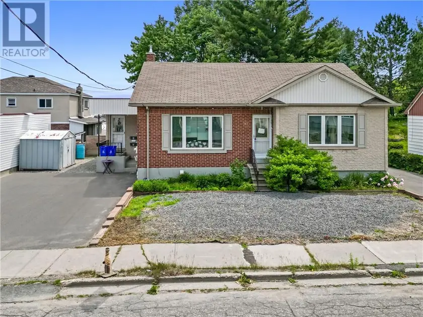 Detached at 453 Victoria Street, Sudbury