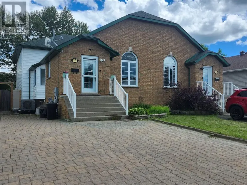 Detached at 3637 Keith Avenue, Chelmsford