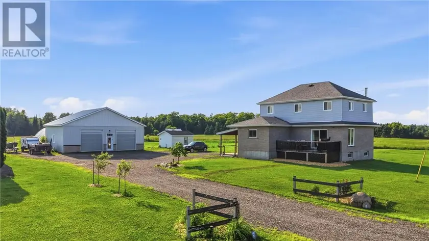 Detached at 949 HWY 535, Noelville