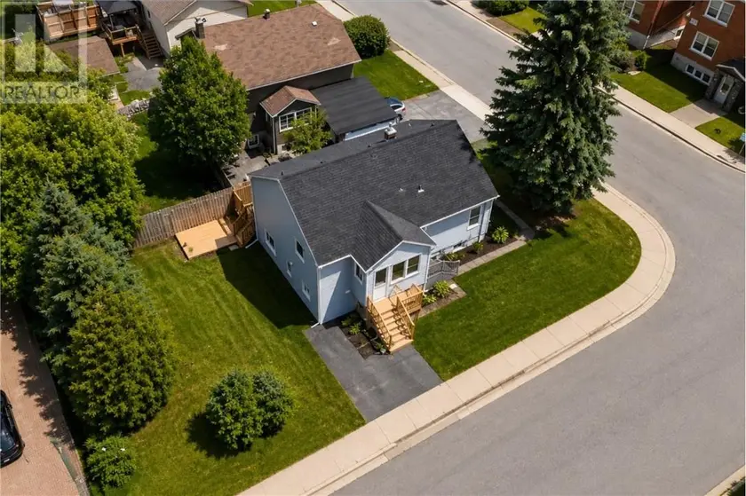 Detached at 582 Ash Street, Sudbury