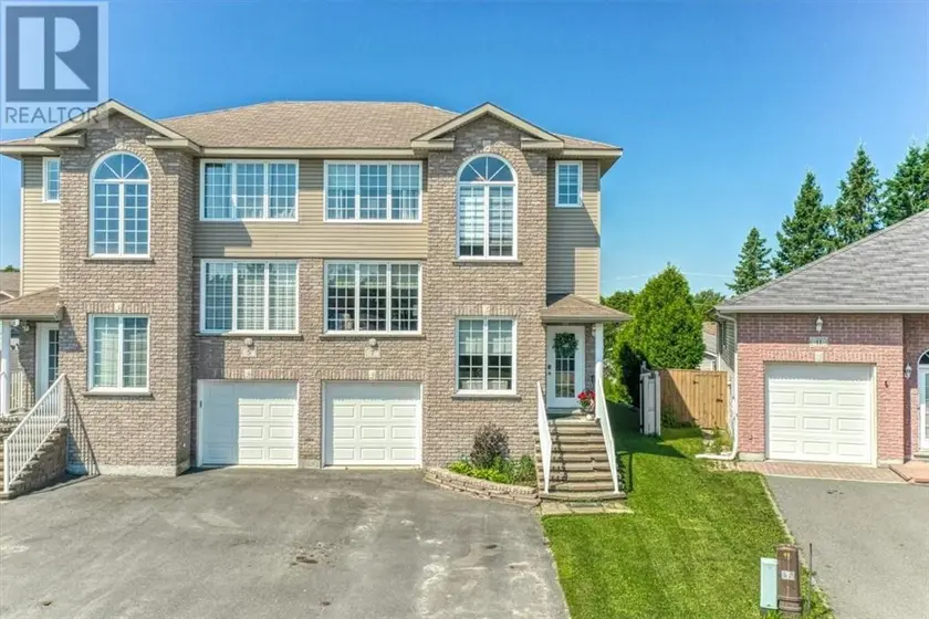 Detached at 7 Equinox Crescent, Sudbury
