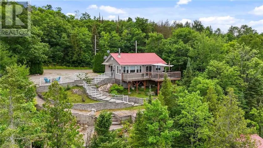 Detached at 2084 BASS LAKE Road, Espanola