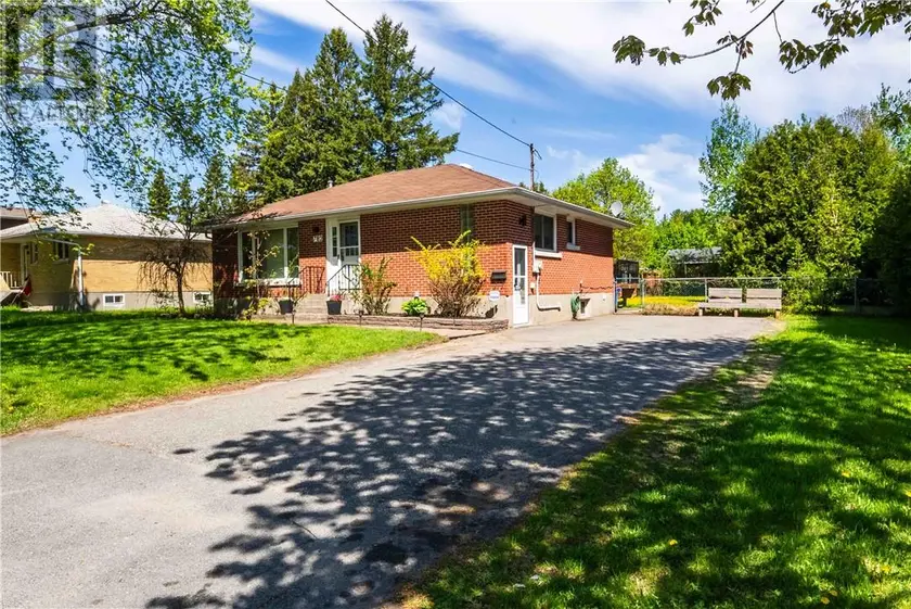 Detached at 782 Robinson Drive, Sudbury