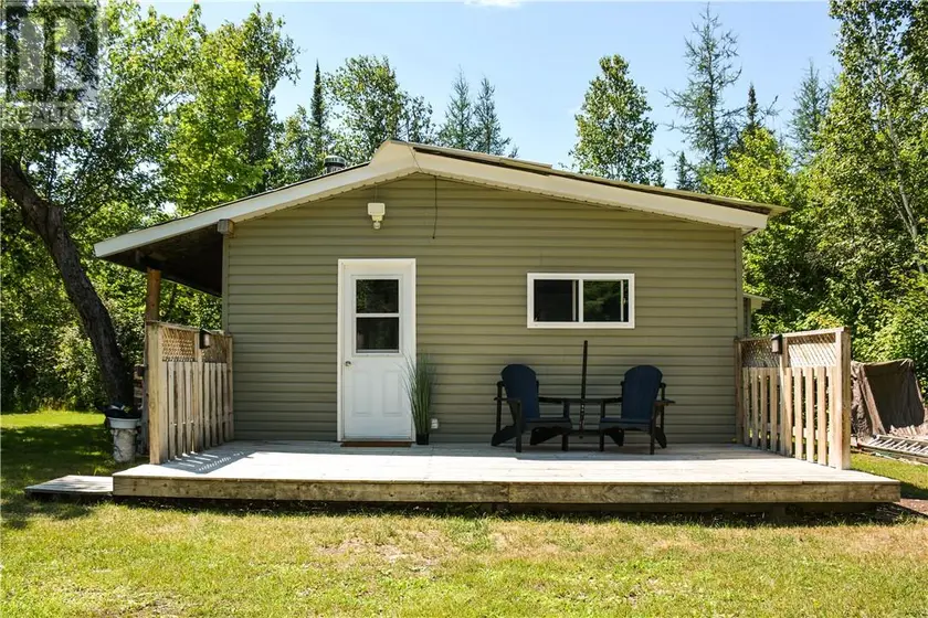 Detached at 2592 P Line Road, Hilton