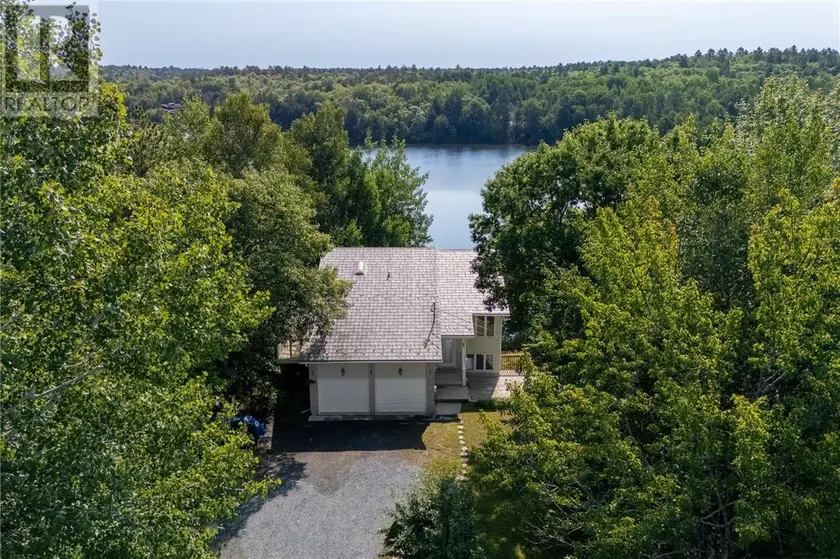 Detached at 7566 Tilton Lake Road, Sudbury