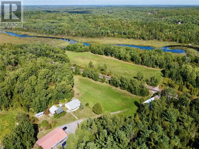 Detached at 602 Makynen Road, Greater Sudbury