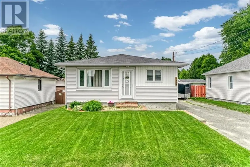 Detached at 1848 Kelvin Street, Sudbury