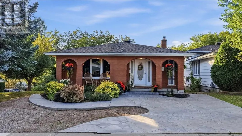 Detached at 22 Collins Drive, Copper Cliff
