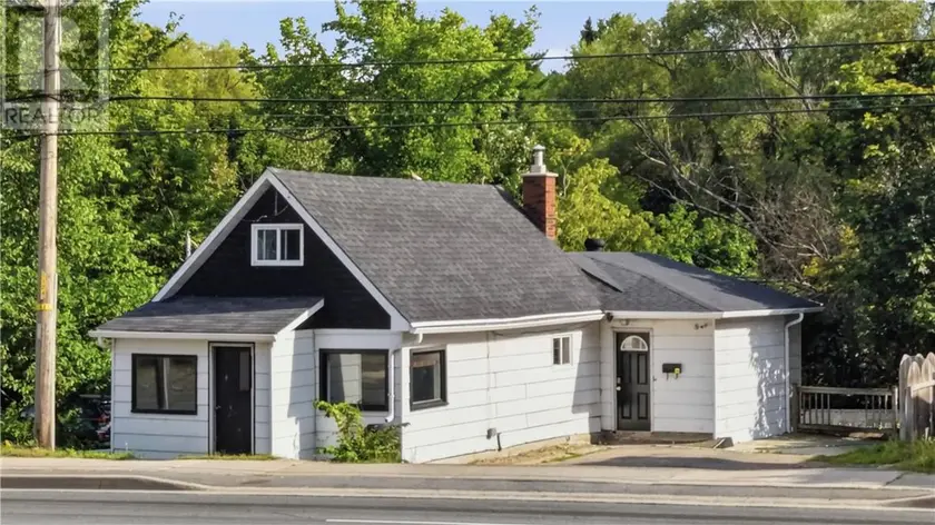 Detached at 181 Douglas Street, Sudbury