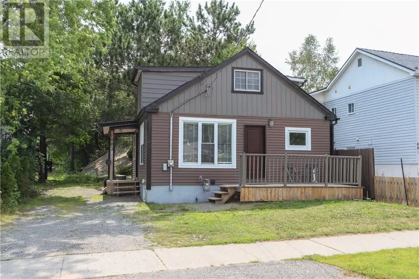 Detached at 883 Howey Drive, Sudbury