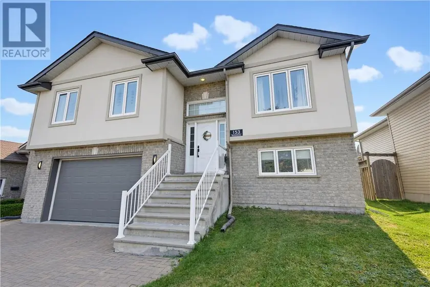Detached at 153 Racicot Drive, Garson