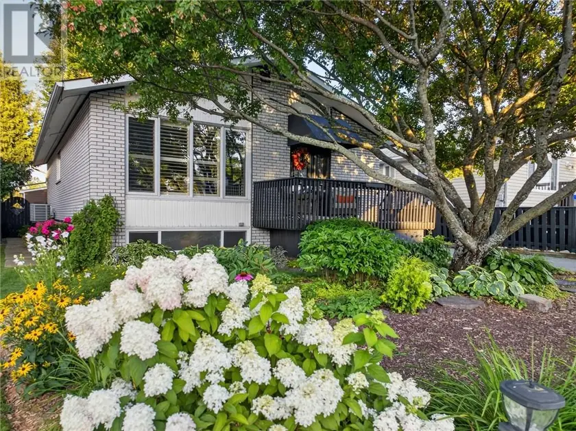 Detached at 352 Charette Avenue, Chelmsford