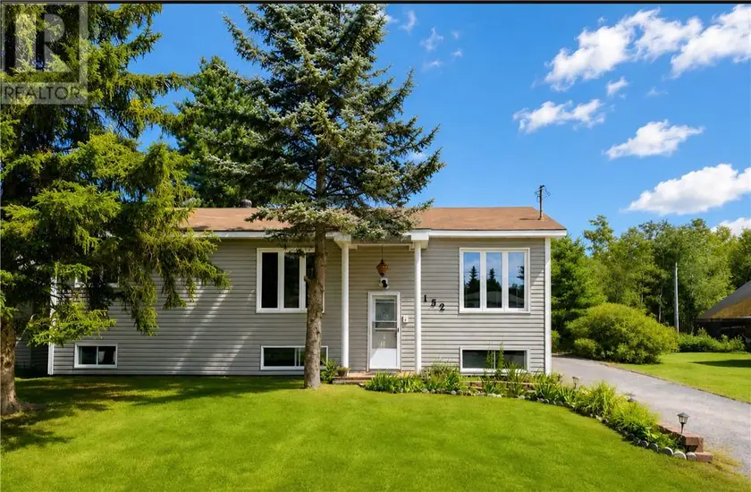 Detached at 3152 MAPLE, Val Caron