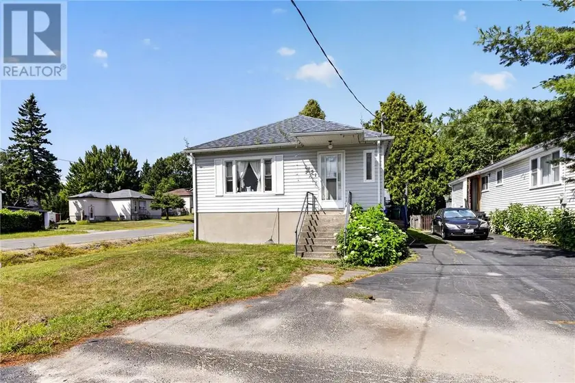 Detached at 151 First Avenue, Greater Sudbury