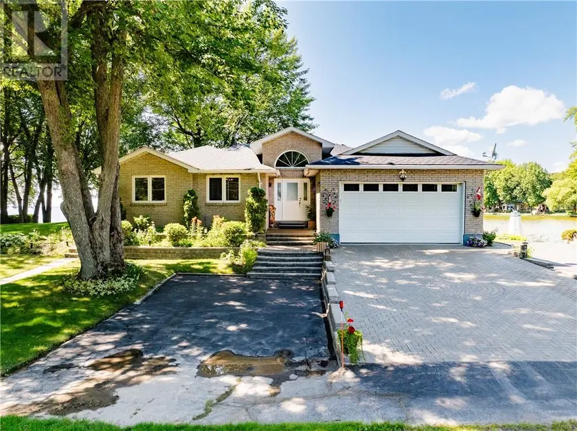 Detached at 640 Lac Deux Milles Road, Sturgeon Falls
