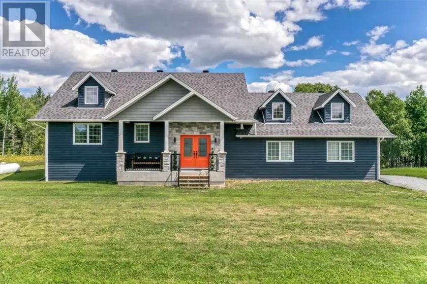 Detached at 2109 Mckenzie Road, Chelmsford