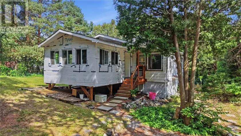 Detached at 690 PEARSON Drive, Sudbury