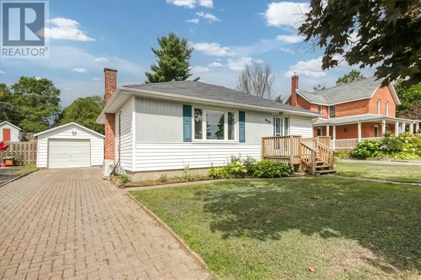 Detached at 313 Read Street, Espanola