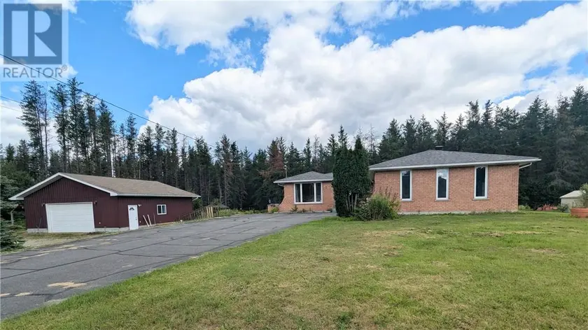 Detached at 1244 Gravel Drive, Hanmer
