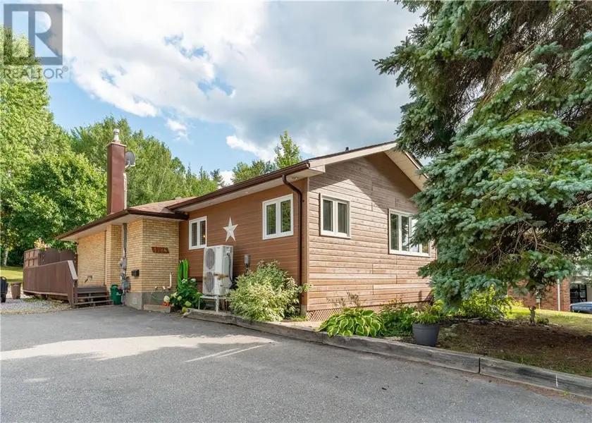 Detached at 1786 Latimer Crescent, Sudbury