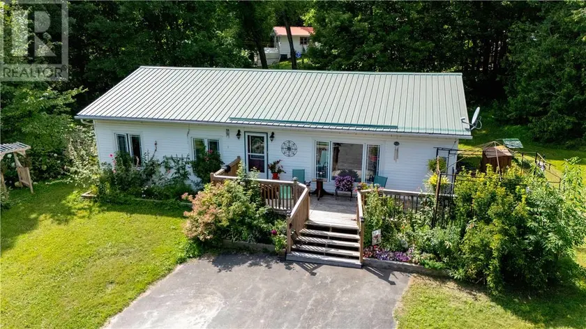 Detached at 1187 10th Side Road, Tehkummah, Manitoulin Island