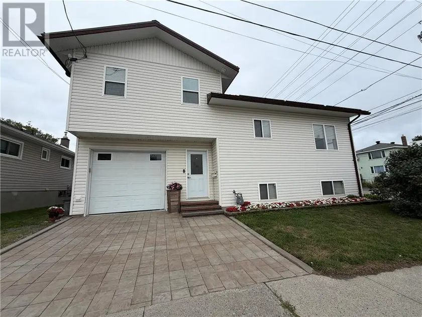 Detached at 421 King, Greater Sudbury