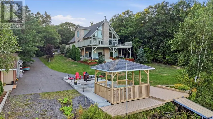 Detached at 317 Middle Lake, Sudbury