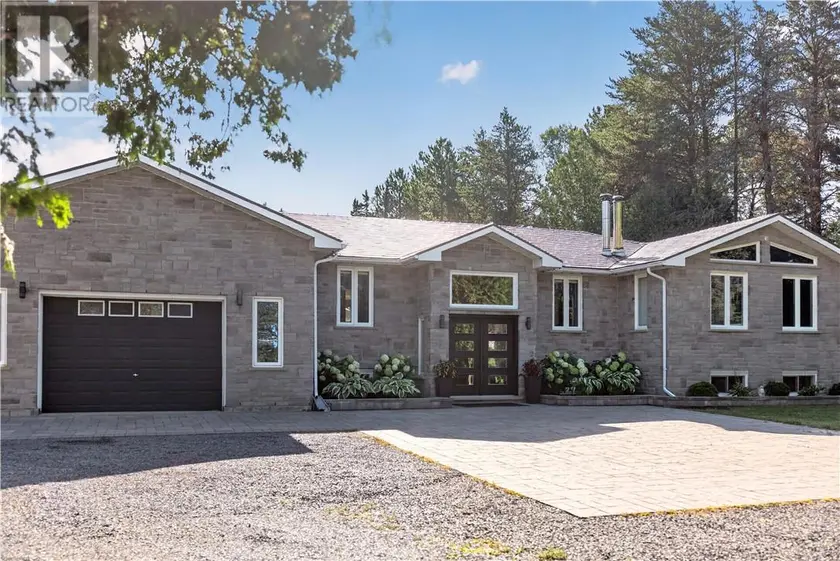 Detached at 3416 Martin Road, Blezard Valley
