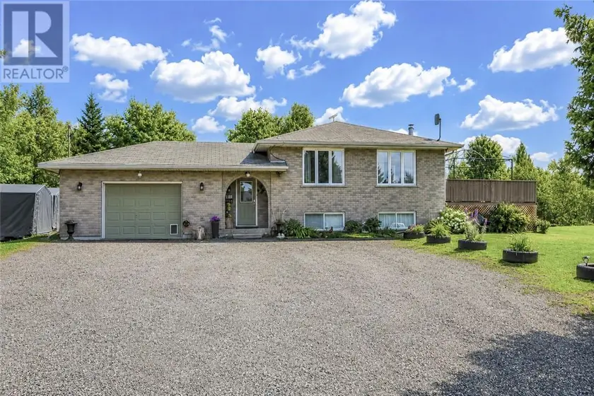 Detached at 1085 Highway 537, Sudbury