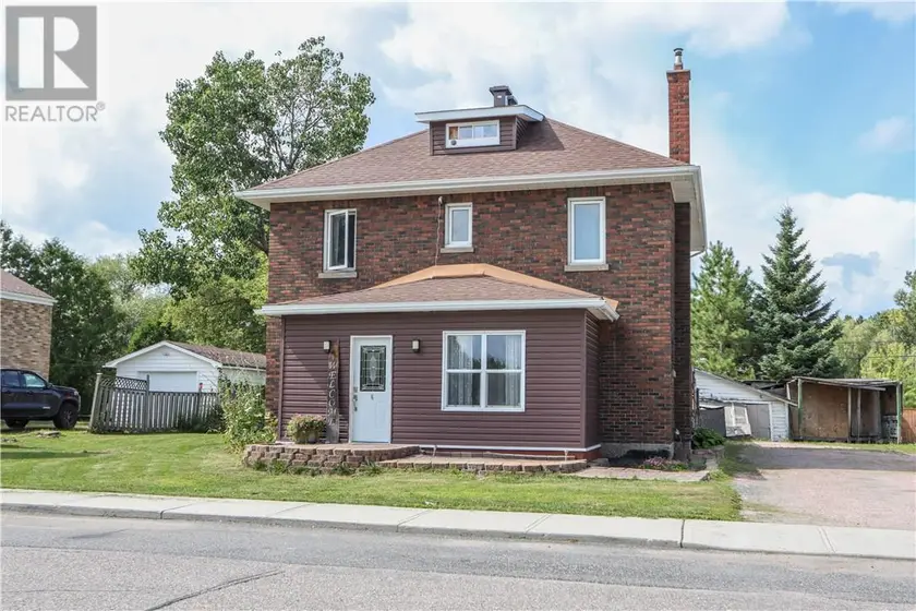 Detached at 6 Diorite Street, Copper Cliff